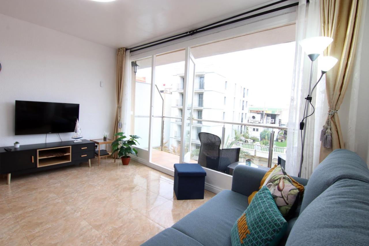 Apartment With Balcony Close To The Beach Lloret de Mar Ngoại thất bức ảnh