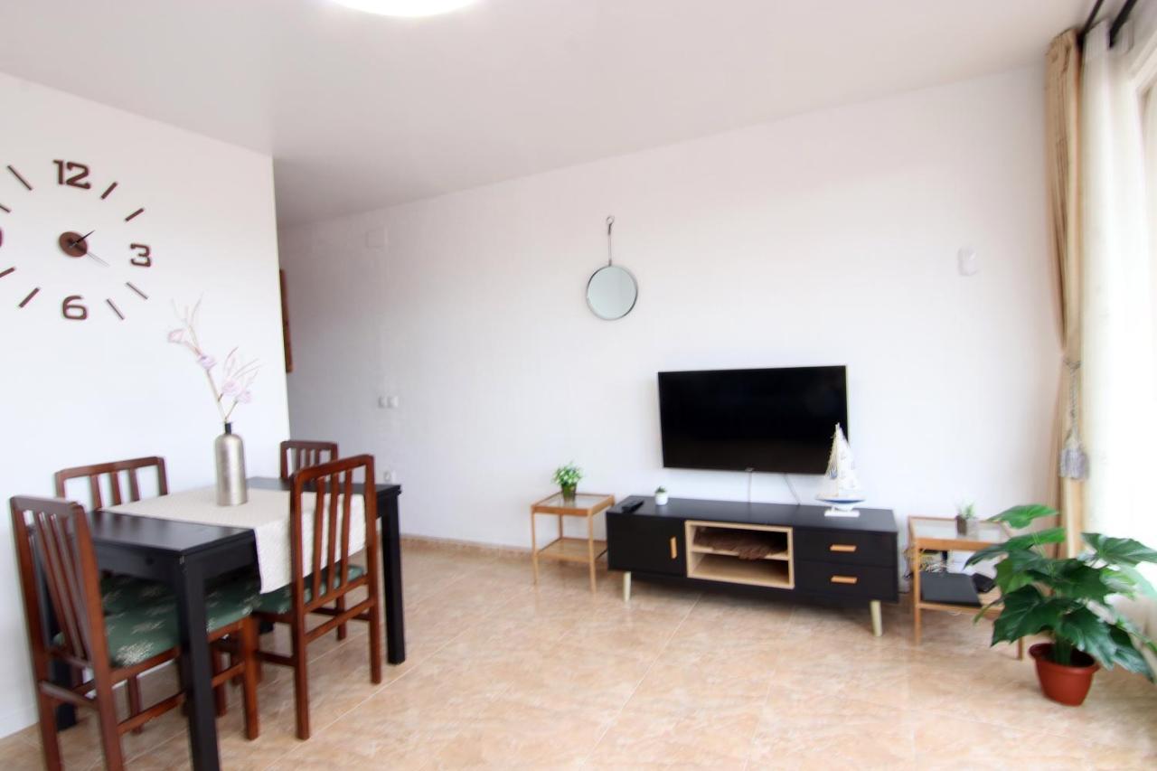 Apartment With Balcony Close To The Beach Lloret de Mar Ngoại thất bức ảnh